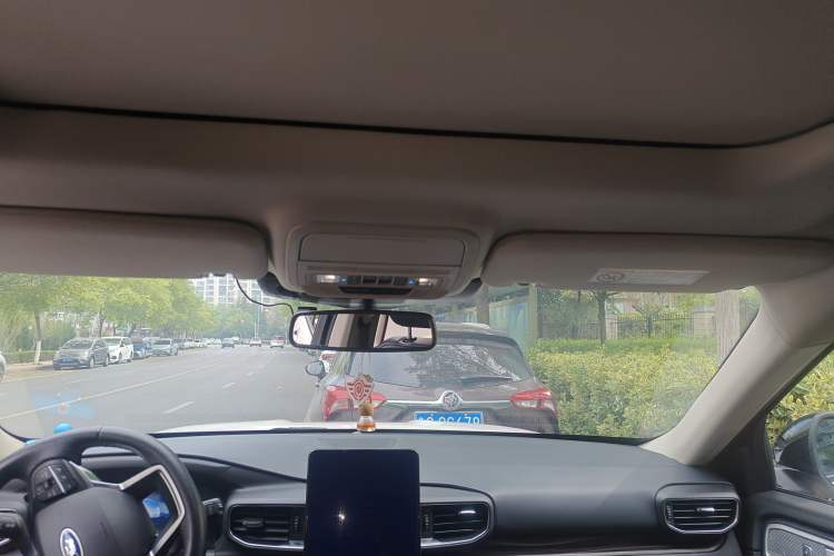 Used Ford Explorer 2020 EcoBoost 285 4x4 Titanium Edition 7-Seater Headliner