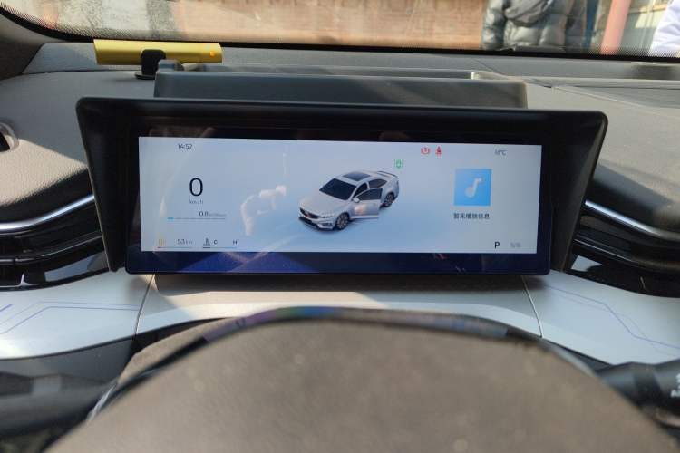 Used Geely Auto Preface 2025 Dongfang Yao 1.5TD Fuyao Edition
