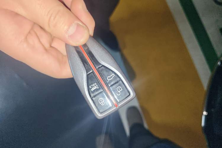 Used Hongqi HS5 2019 2.0T Smart Connect Flagship All-Wheel-Drive Version
