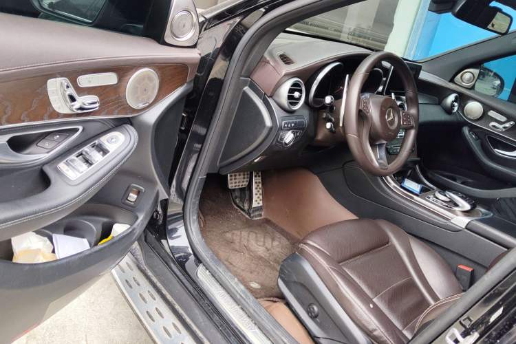 Used Mercedes-Benz GLC 2017 GLC 300 4MATIC Sport Edition