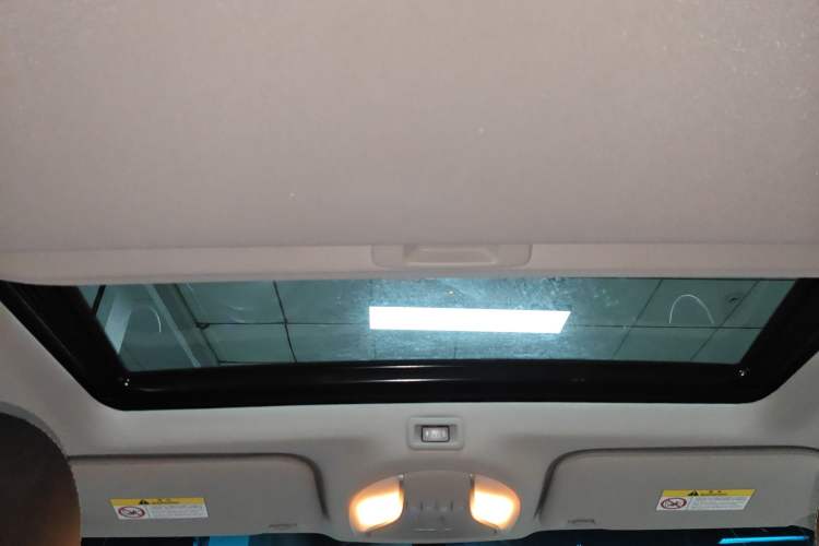 Used Infiniti QX60 2018 2.5 S/C Hybrid Two-Wheel-Drive Excellence Edition China VI Standard