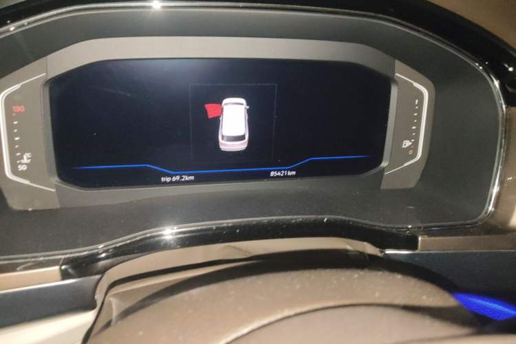 Used Volkswagen Viloran 2020 380TSI Prestige Edition Odometer Close Up