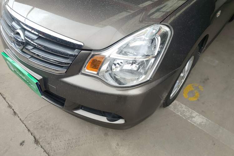 Used Nissan Sylphy 2016 Classic 1.6XE Manual Leading Edition Left Front Headlight