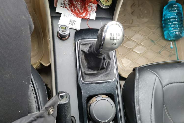 Used Bestune B50 2013 1.6L manual luxury version