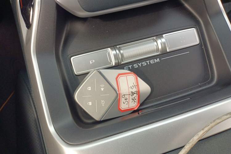 Used Deepal G318 2025 Worry-Free Adventure Edition Four-Wheel Drive Secret Realm Version