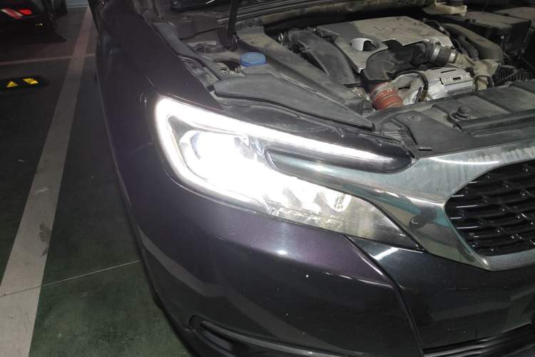 Used DS 6 2018 30THP Prestige Edition
