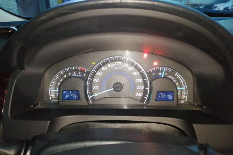 Used Toyota Camry 2015 2.0E Elite Edition
