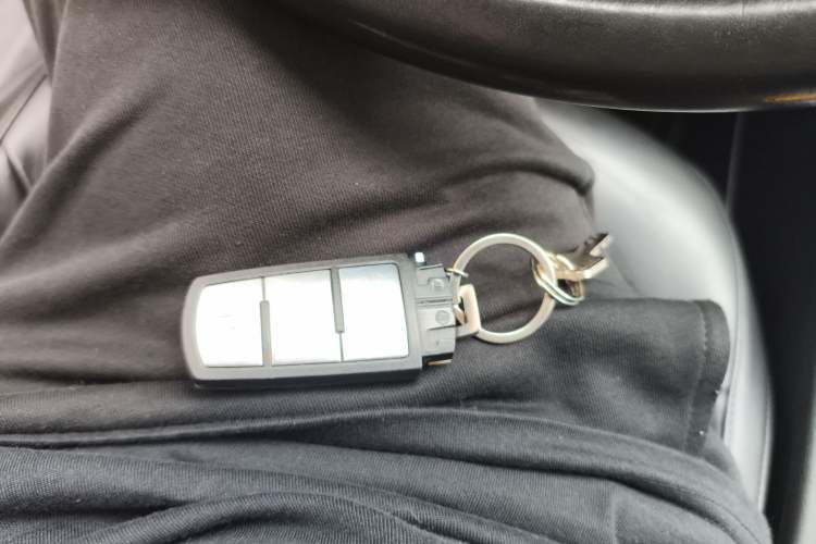 Used Volkswagen Magotan 2015 1.8TSI Advanced Model Vehicle Key