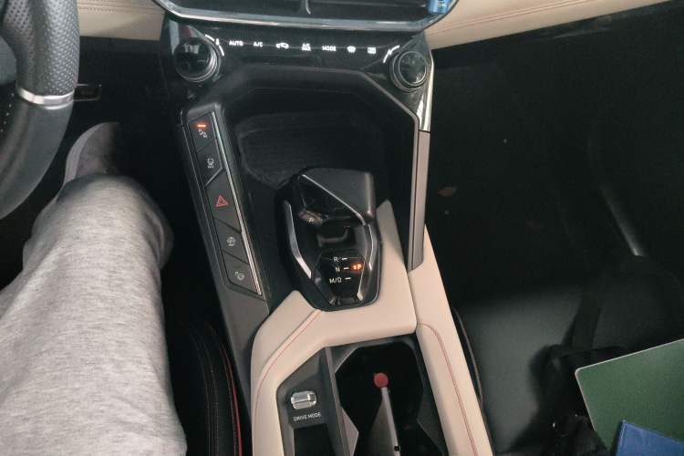 Used Lynk & Co 06 2020 1.5T Tech Pioneer Edition