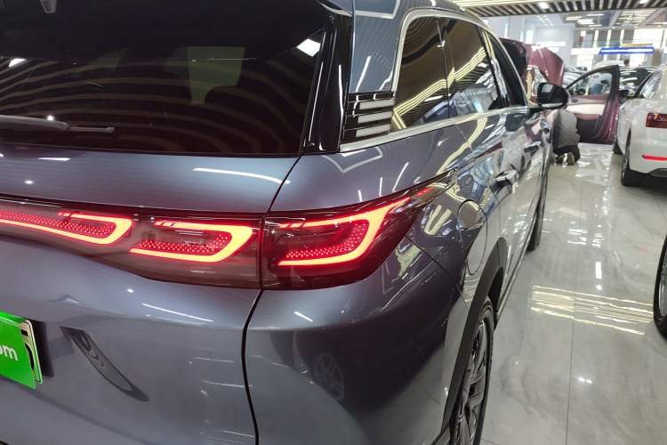 Used BYD Sealion 07 DM-i 2025 150 Flagship+ Edition Right Rear Taillight