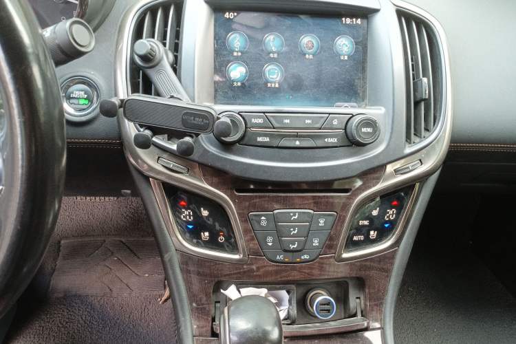 Used Buick LaCrosse 2013 2.4L SIDI Luxury Comfort Edition
