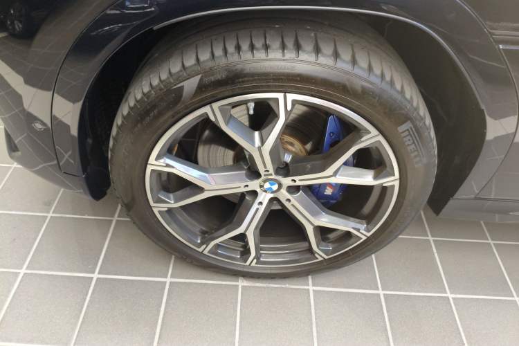 Used BMW X6 2022 xDrive40i Luxury Edition M Sport Package