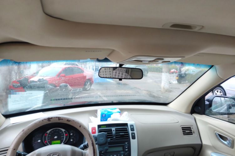 Used Hyundai Tucson 2009 2.0L Automatic Two-Wheel Drive with Sunroof