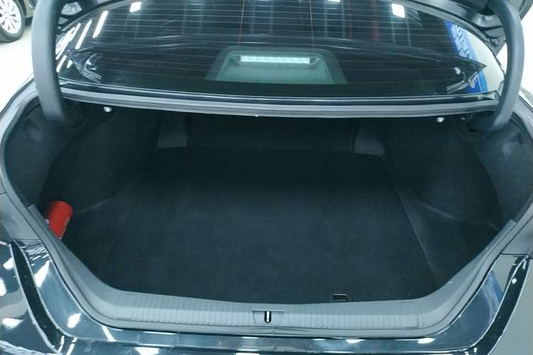 Used Toyota Avalon 2019 2.0L Luxury Edition China VI Standard