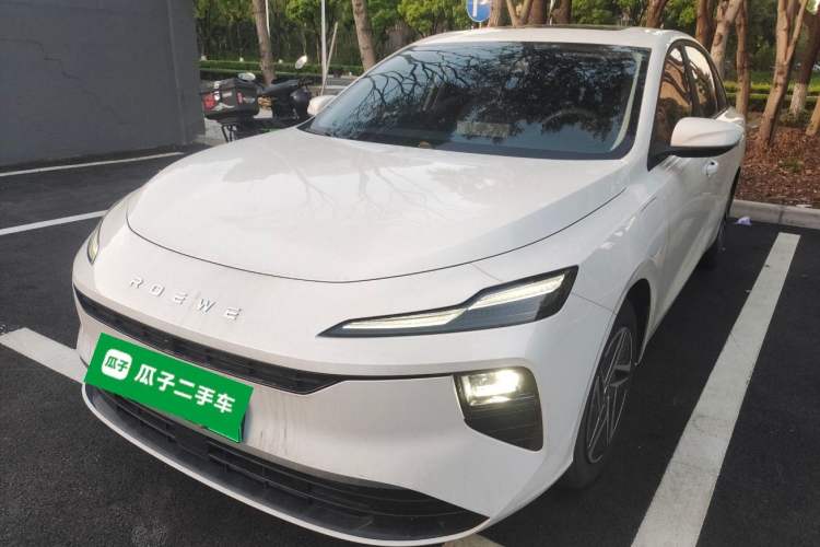 Used Roewe D6 2025 450 km Premium Edition