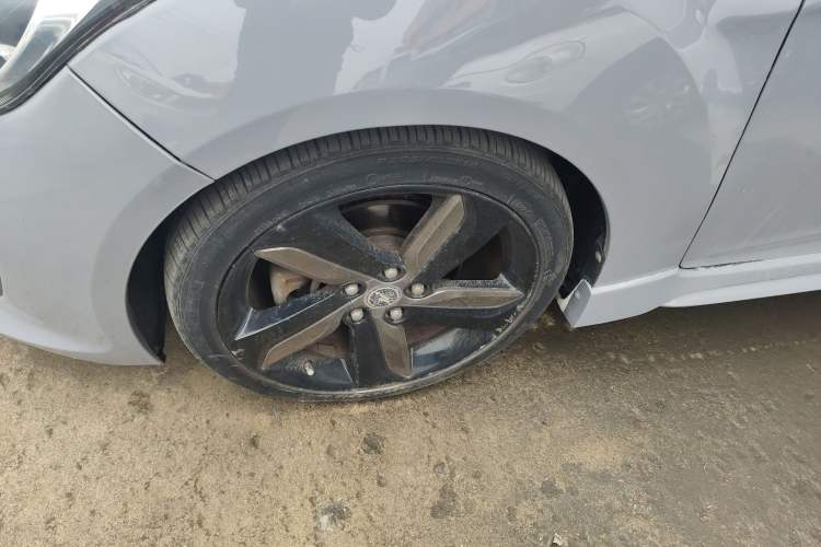 Used Hyundai Veloster 2012 1.6T Automatic Luxury Edition
