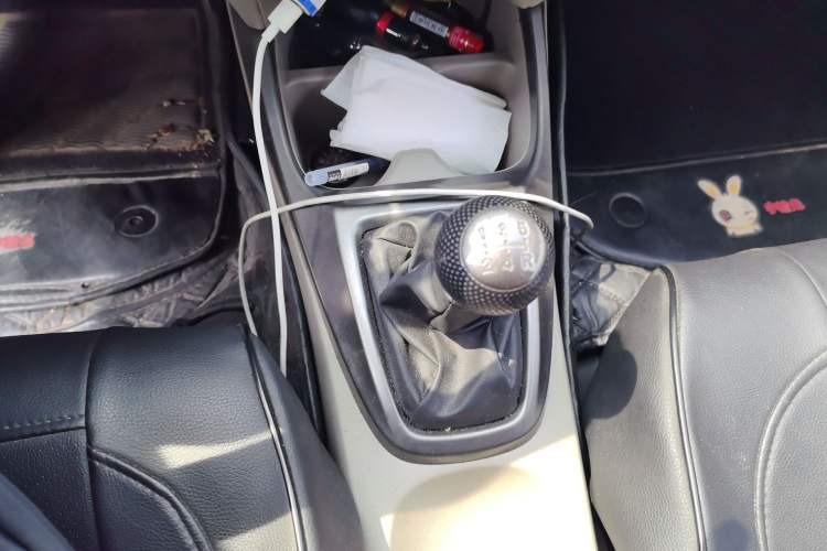 Used Honda City 2015 1.5L Manual Advance Edition Gear Lever