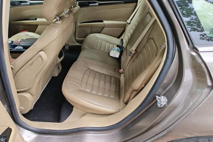 Used Ford Mondeo 2013 1.5L GTDi180 Fashion Edition Left Rear Seat