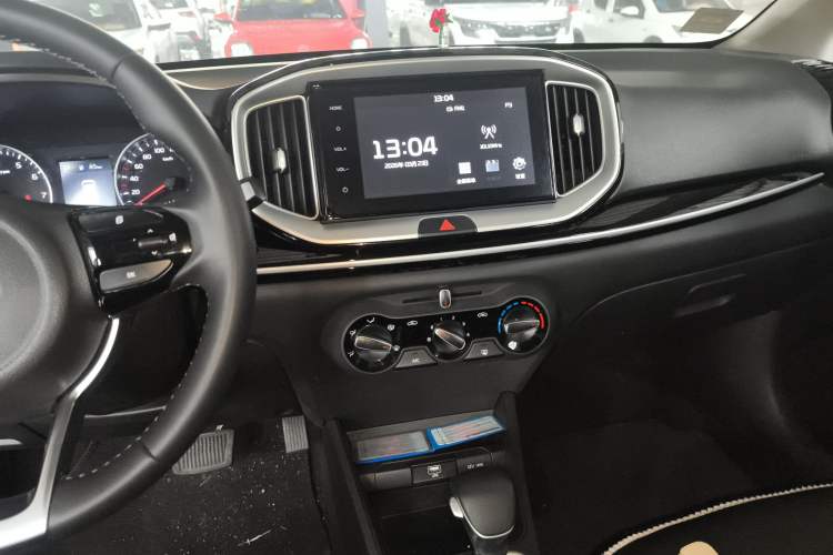 Used Kia kx1 Stonic 2021 1.4L CVT Fun Edition