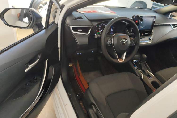 Used Toyota Levin 2022 Dual-Engine 1.8H E-CVT Luxury Edition
