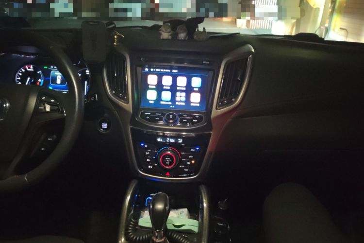 Used Changan CS75 2017 Shangkui Edition 1.5T Automatic Fengxiang Model
