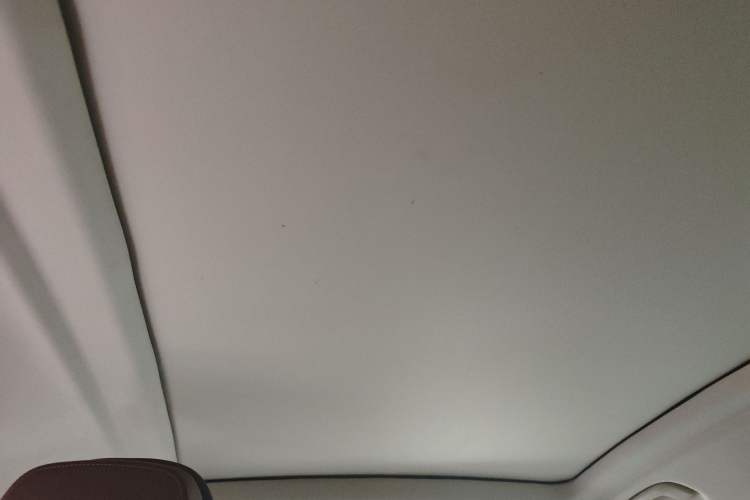 Used BMW X7 2021 xDrive40i Luxury Package with Leading Features Headliner