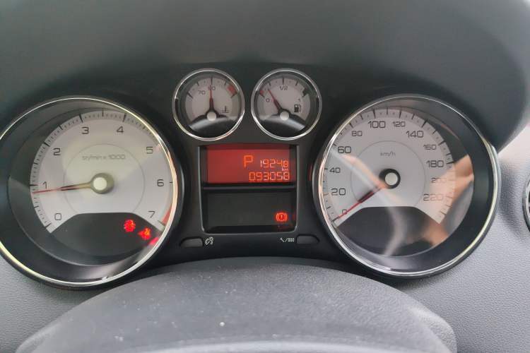 Used Peugeot 408 2013 2.0L Automatic Comfort Edition