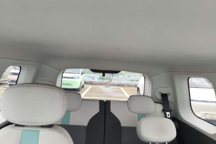 Used CHANGAN NEVO Lumin 2022 210km Sweet Edition Headliner