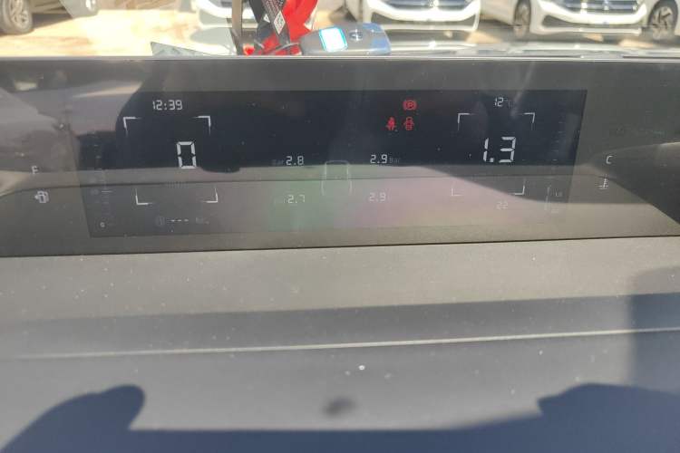 Used CHANGAN Eado 2025 Blue Whale 1.5T 500Bar Prestige Model
