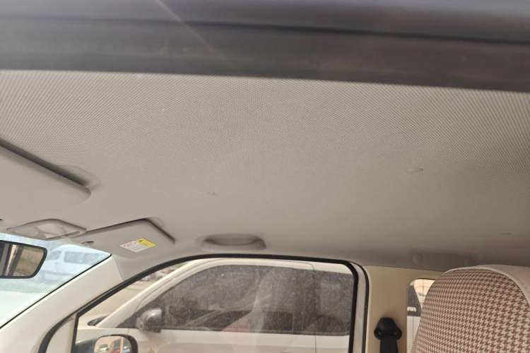 Used Wuling Hongguang MINIEV 2024 3rd Generation 215km Youth Edition Headliner