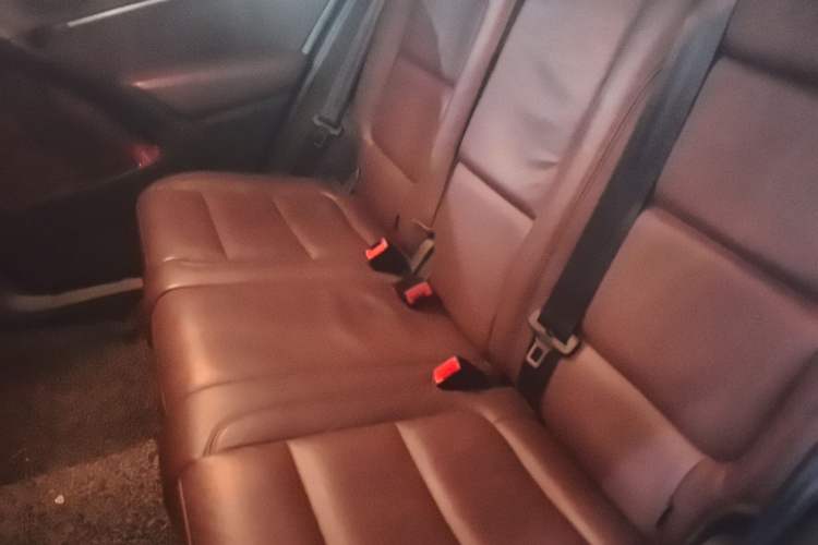 Used Volkswagen Tiguan 2013 1.8TSI Automatic Two-Wheel Drive Luxury Model Left Rear Seat