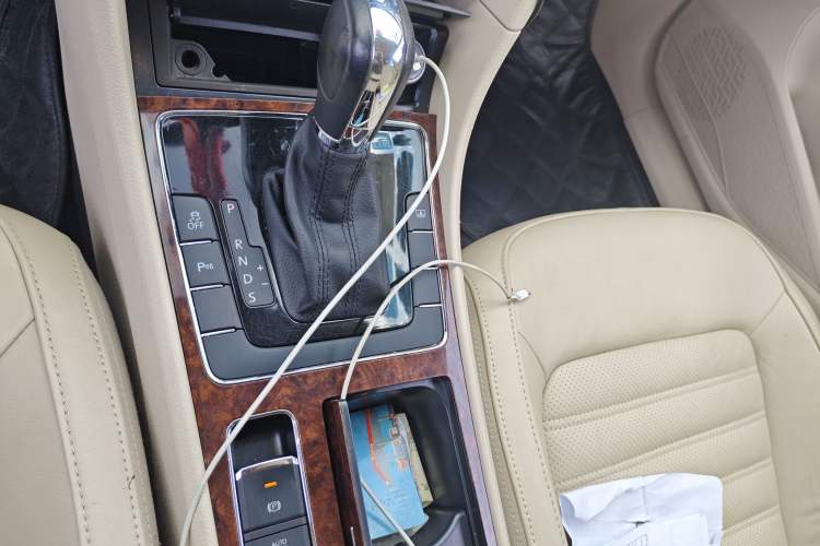 Used Volkswagen Passat 2011 2.0 TSI DSG Premium Edition
