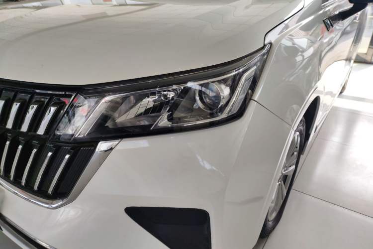 Used Wuling Jiachen 2022 1.5T Manual Comfort & Dynamic Version