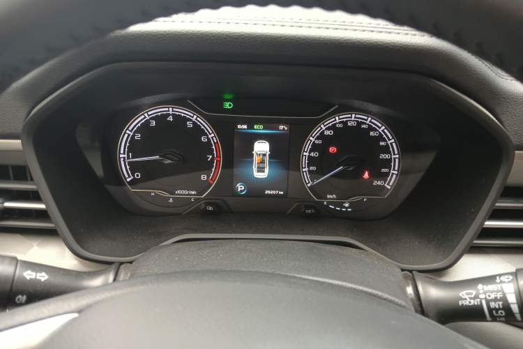 Used Geely Auto Vision X6 2021 PRO 1.4T Automatic Prestige Model
