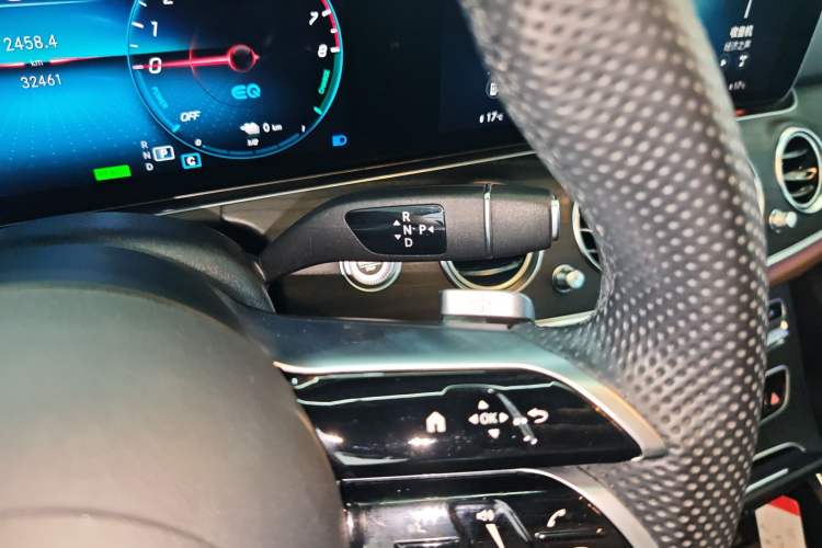 Used Mercedes-Benz E-Class New Energy 2023 E 350 e L Plug-in Hybrid Sports Sedan Gear Lever