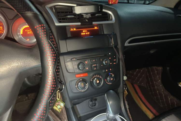 Used Citroen C4L 2013 1.8L Automatic Enjoyment Edition
