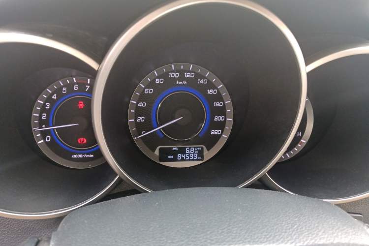 Used CHANGAN Eado 2015 1.6L Manual Luxury Model China V Standard
