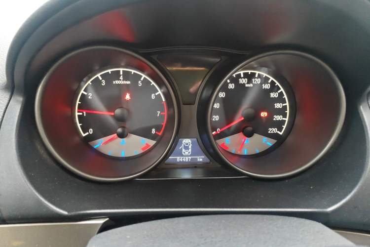 Used Geely Auto GX7 2015 Classic Edition 1.8L Manual Elite Model China IV