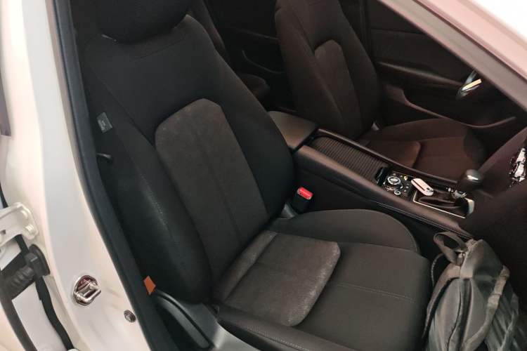 Used Mazda CX-4 2021 2.0L Automatic Two-Wheel Drive Blue Sky Dynamic Edition