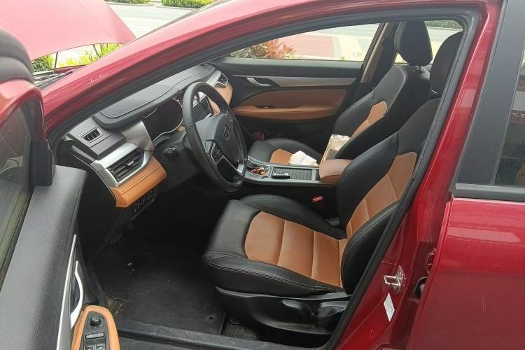 Used Geely Auto Vision S1 2018 1.4T CVT Fengchi Model Driver Seat