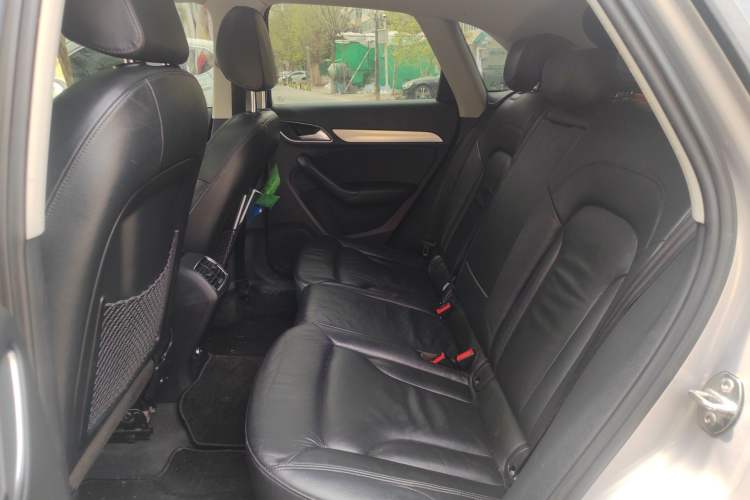 Used Audi Q3 2013 35 TFSI Comfort Model Left Rear Seat