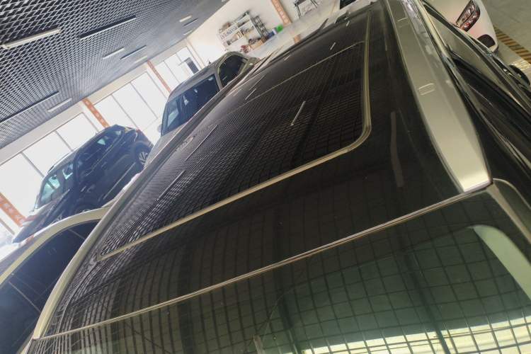 Used Toyota Highlander 2018 2.0T Four-Wheel Drive Luxury Edition 7 Seats China V Emission Standard
