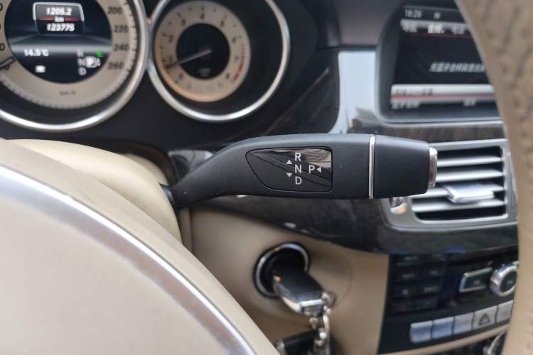 Used Mercedes-Benz CLS 2012 CLS 300 CGI
