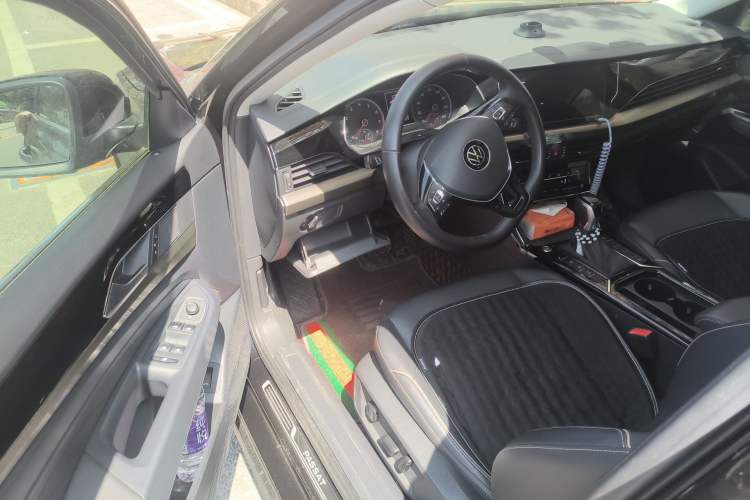 Used Volkswagen Passat 2020 330TSI Elite Edition China VI