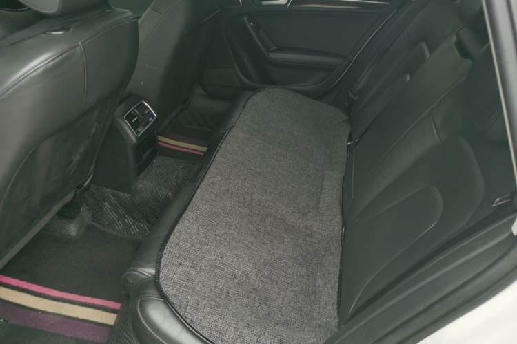 Used Audi A4L 2016 35 TFSI Automatic Comfort Model Left Rear Seat