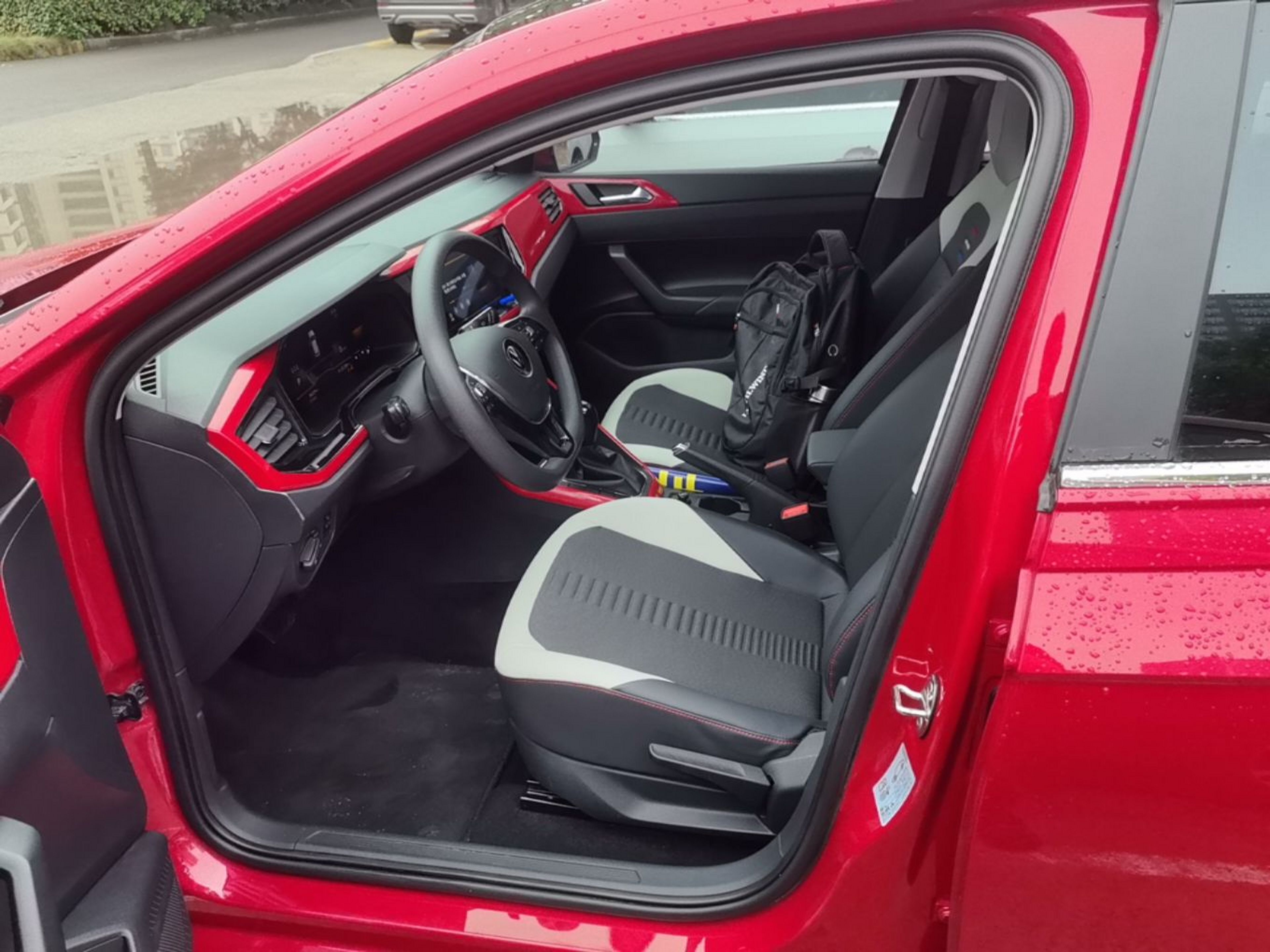 Interior delantero