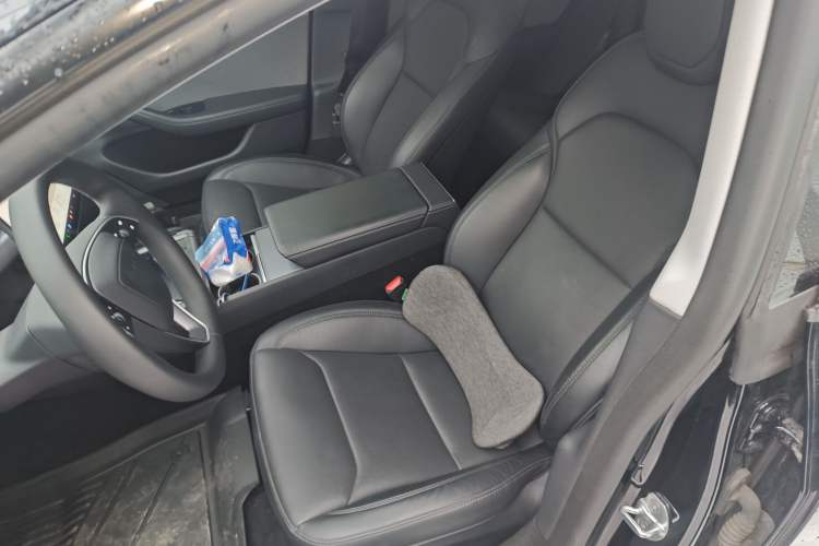 Used Tesla Model 3 2025 Rear-Wheel-Drive Version