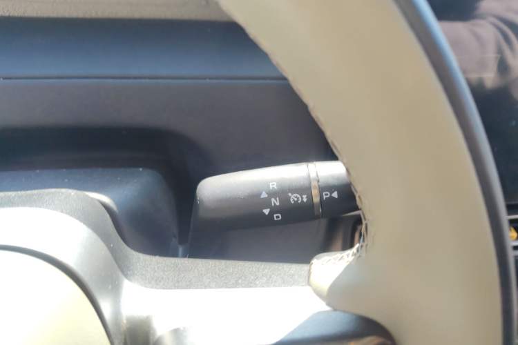 Used iCAR V23 2025 501 Four-Wheel Drive Intelligent Driving Version Gear Lever