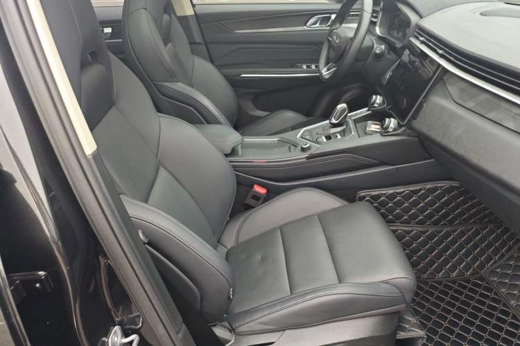 Used Lynk & Co 01 2021 2.0TD Two-Wheel-Drive Pro Trim