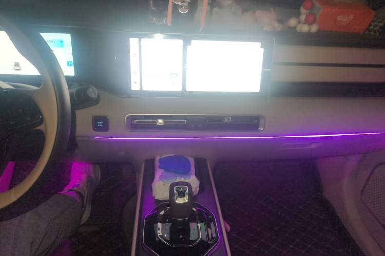 Used Geely Auto icon 2023 1.5TD Chocolate Smoothie Edition
